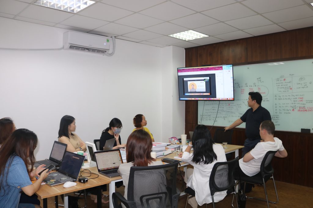 Mẹ yên tâm – con học tự giác: lớp học IELTS HẠNH PHÚC là gì? (2)